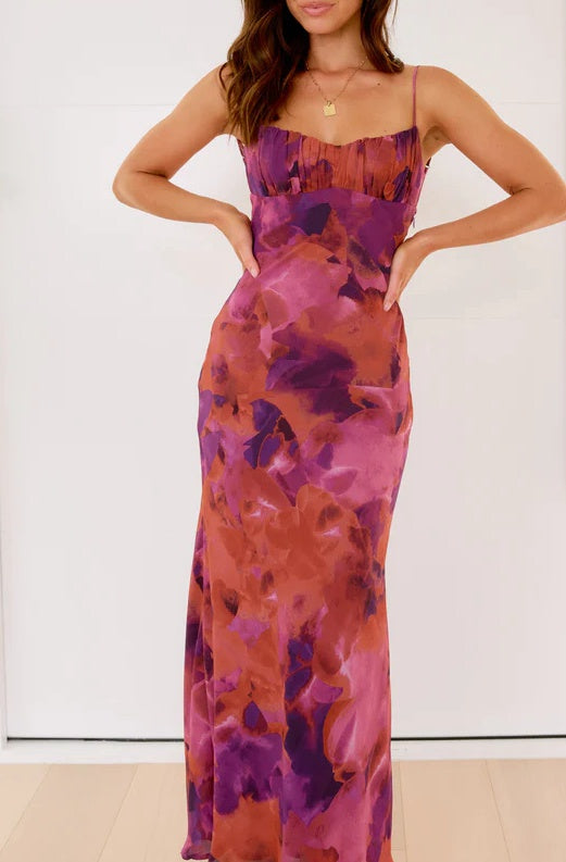 LÉONIE | ROBE ÉLANCÉE À IMPRIMÉ FLORAL MODERNE